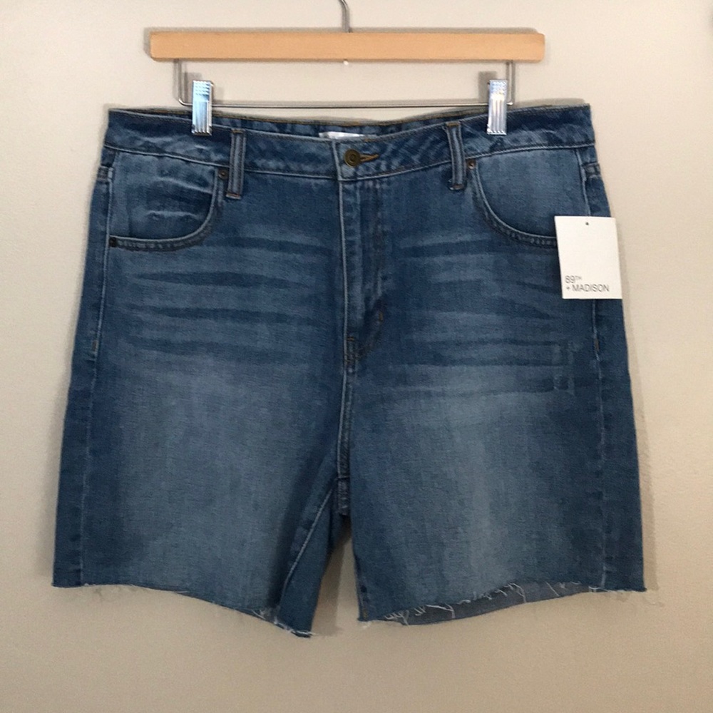 NEW 89th + Madison Jean Shorts.‎ 12